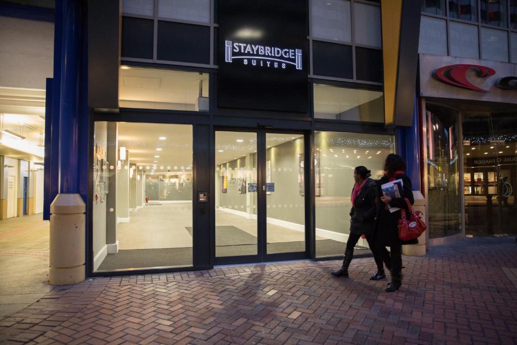 Best hotels in birmingham - Staybridge Suites Birmingham by IHG - Nomadoverse