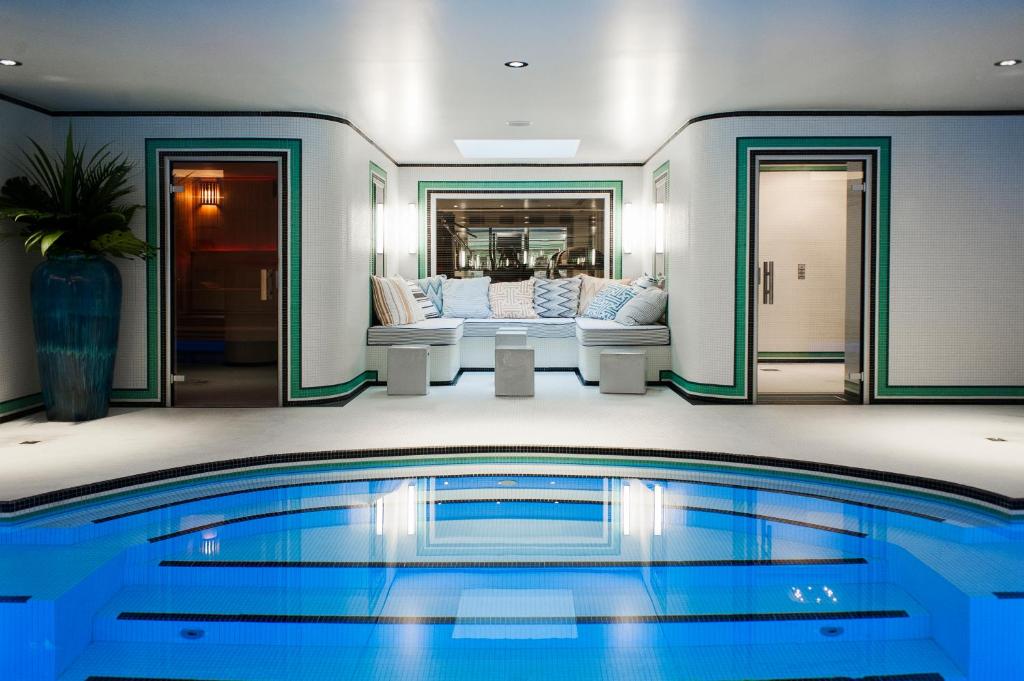 Best hotels in paris - Hotel Eiffel Blomet  - Nomadoverse
