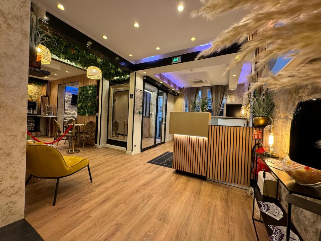 Best hotels in paris - Hotel Nation Montmartre  - Nomadoverse