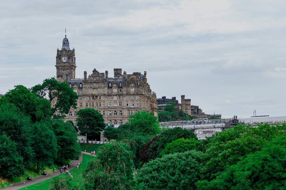 The Best Hotels in Edinburgh - Virgin Hotels Edinburgh - Nomadoverse