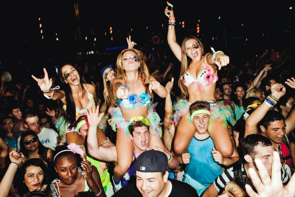 Most Popular Festivals in the USA 2025 - Electric Daisy Carnival (EDC) – Las Vegas, Nevada - Nomadoverse