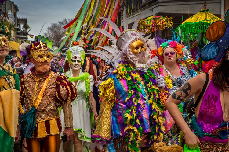 Most Popular Festivals in the USA 2025 - New Orleans Mardi Gras - Nomadoverse