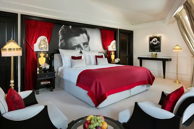 Nomadoverse - 10 BEST 5 Star Hotels in Paris 2025 - Hôtel Barrière Fouquet’s Paris