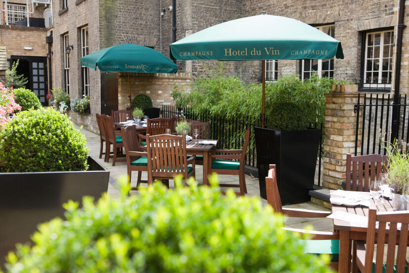 Top 10 Most Visited Cities in UK - ibis Cambridge Central Station - Nomadoverse