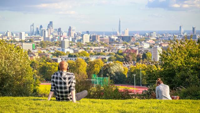 Best Picnic Spots in London’s  - Nomadoverse - Hampstead Heath (Parliament Hill) (North London)