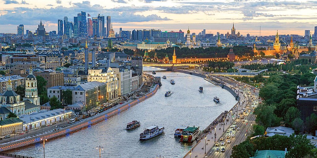 Top 10 Popular Cities to Visit in Russia 2025 - Nomadoverse - Moscow