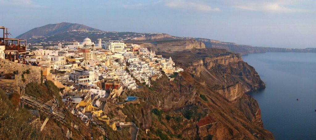Best Islands for Relaxation in 2025 Top Getaways Guide -nomadoverse -Santorini