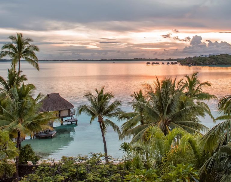 Exploring Bora Bora in 2025 - Nomadoverse