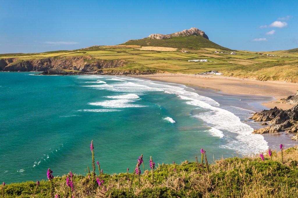 Romantic Weekend Getaways in the UK Perfect Spots for Couples - Nomadoverse -Pembrokeshire Coast National Park