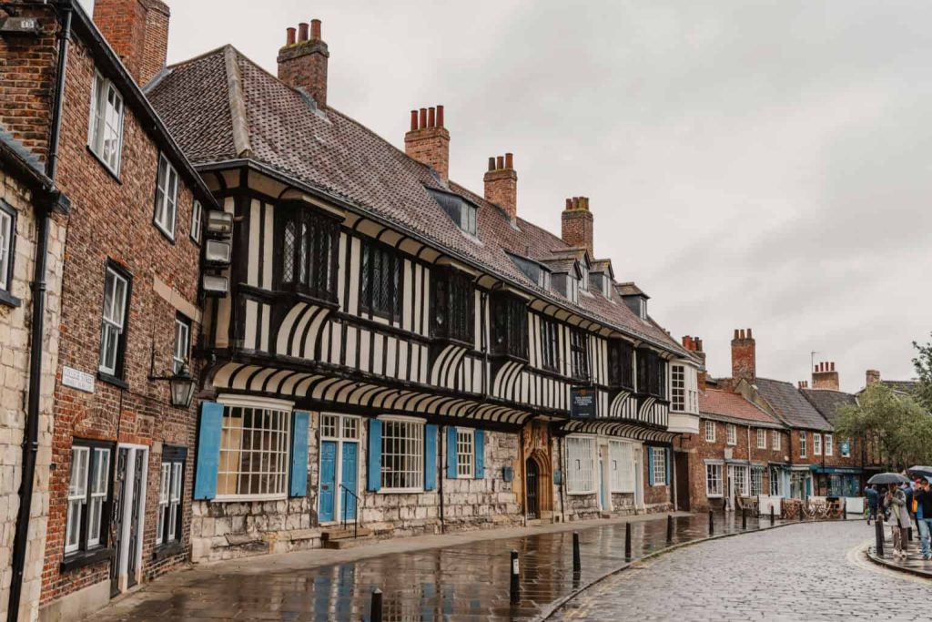 Romantic Weekend Getaways in the UK Perfect Spots for Couples - Nomadoverse -York Medieval Magic